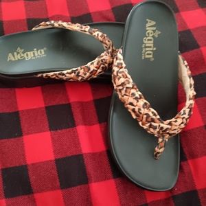 Alegria by PG Lite thong sandal